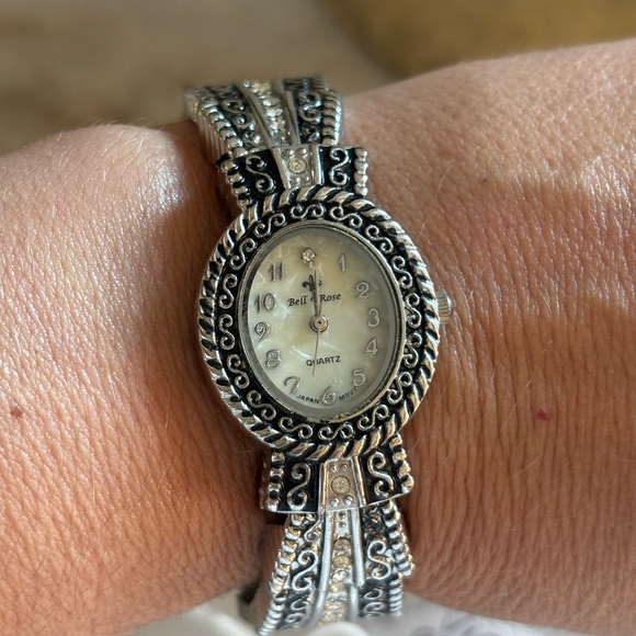 bella rose Accessories - Vintage 90s Silver Tone Bella Rose Cuff Watch